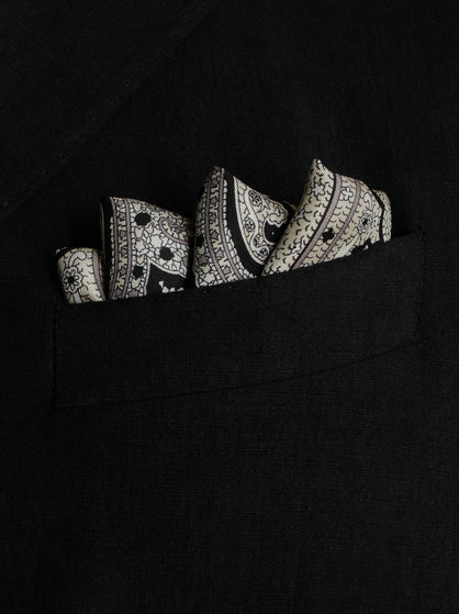 PAISLEY PRINT POCKET SQUARE