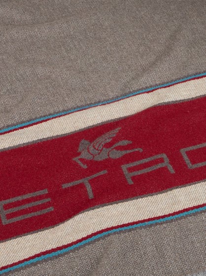 WOOL AND CASHMERE THROW BLANKET