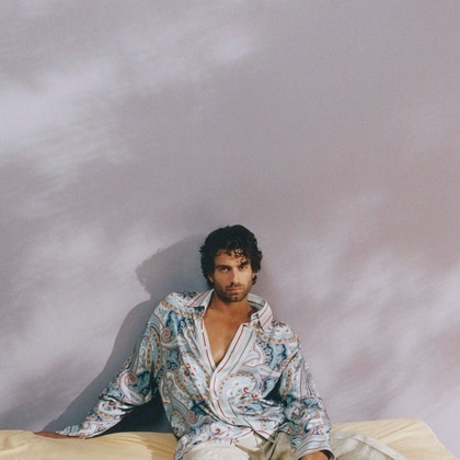 Men wearing Etro paisley shirt with stiped