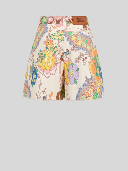 SHORTS WITH FLOWER AND BUTTERFLY PRINT