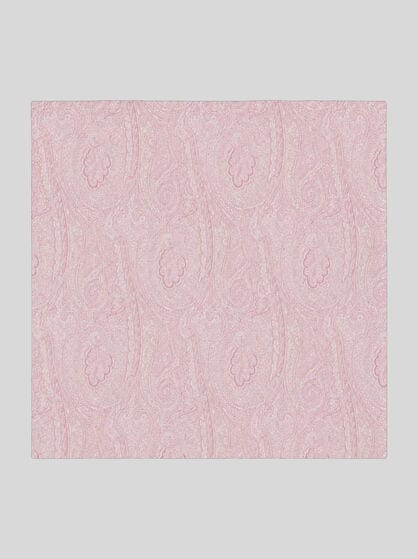 BLANKET WITH PAISLEY PRINT