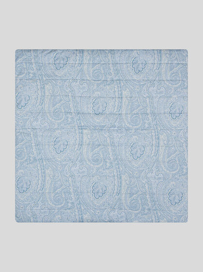 BLANKET WITH PAISLEY PRINT