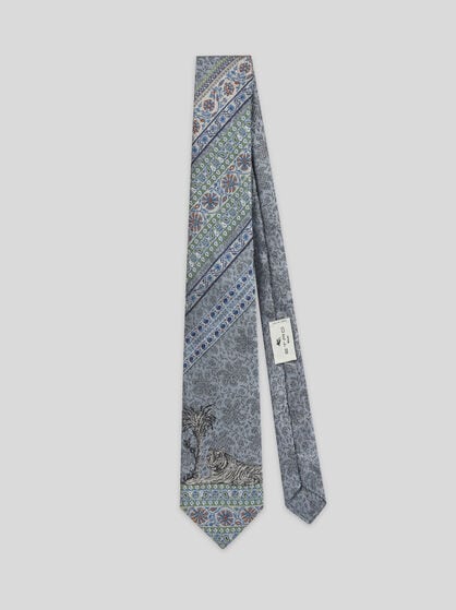 TIE WITH PLACED DESIGNS