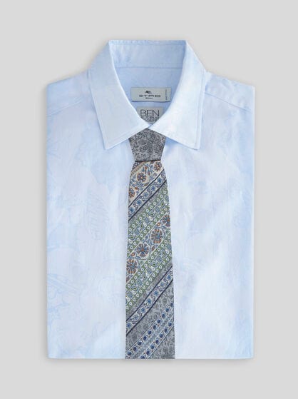 TIE WITH PLACED DESIGNS