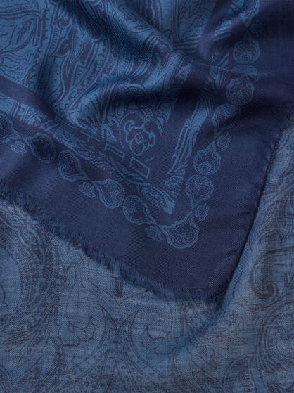 SCARF WITH TONAL MOTIF
