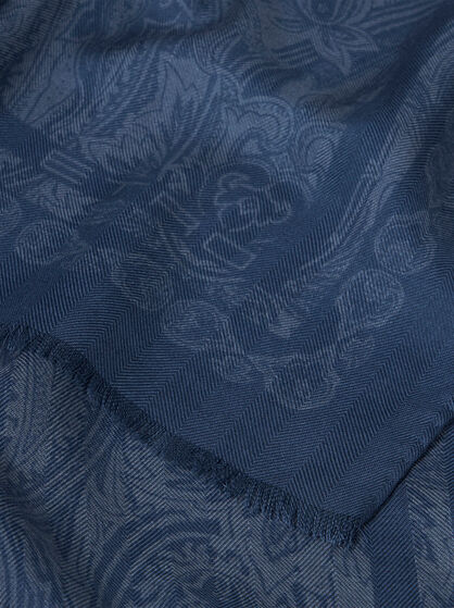 SCARF WITH TONAL MOTIF