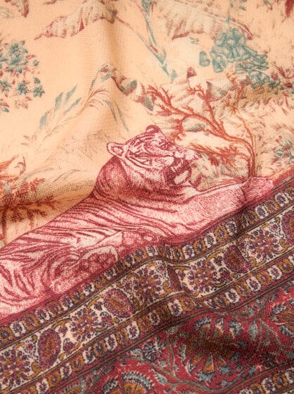WOOL AND SILK SCARF WITH DESIGN