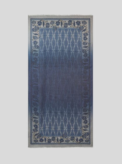 SCARF WITH MEDALLIONS AND FLOWERS