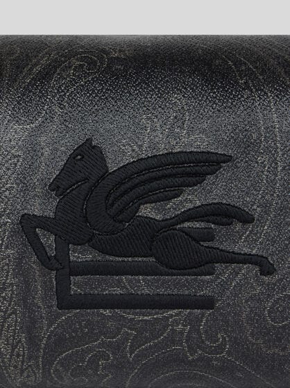 ARNICA POUCH WITH PEGASO EMBROIDERY
