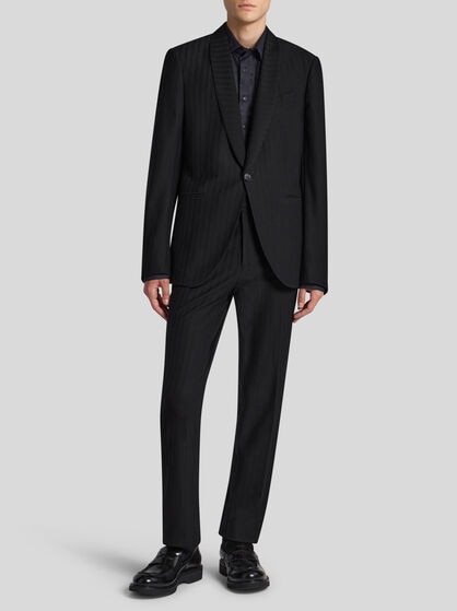 SINGLE-BREASTED JACKET WITH SHAWL LAPELS