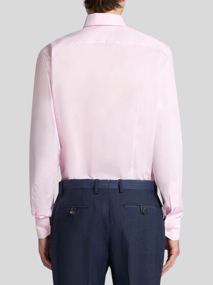 PLAIN-COLOURED BUTTON-DOWN SHIRT