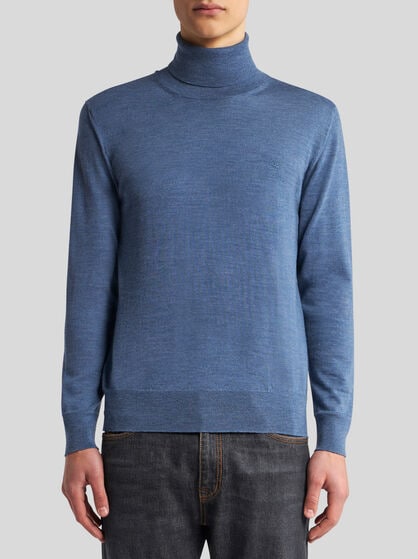 WOOL TURTLENECK WITH EMBROIDERY