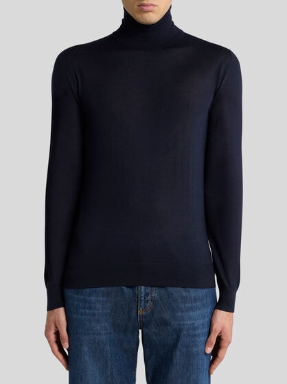 CASHMERE AND SILK TURTLENECK SWEATER