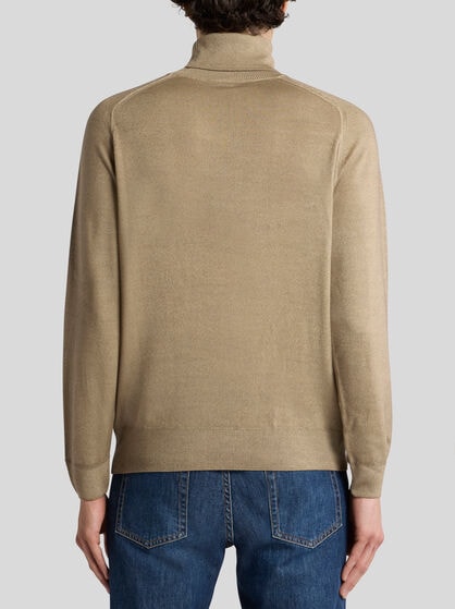 WOOL TURTLENECK WITH PEGASO LOGO