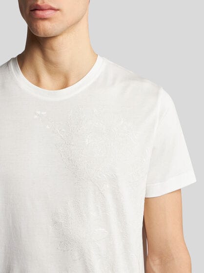 T-SHIRT WITH EMBROIDERY