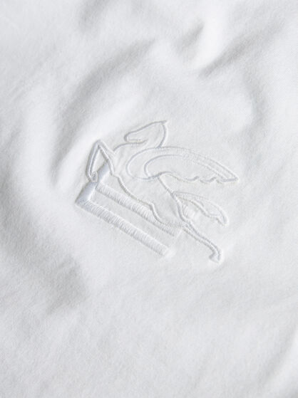T-SHIRT WITH PEGASO EMBROIDERY