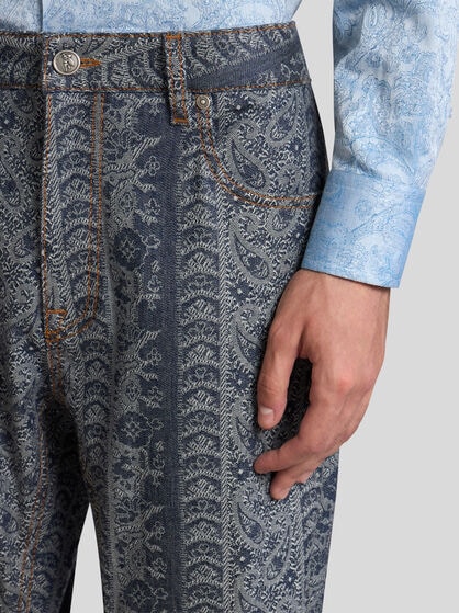 JACQUARD JEANS WITH LOGO TAG