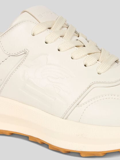 RUNNING SNEAKERS WITH LOGO