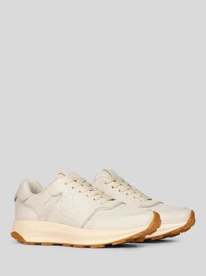 RUNNING SNEAKERS WITH LOGO