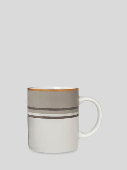 PORCELAIN MUG