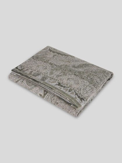 WOOL THROW BLANKET