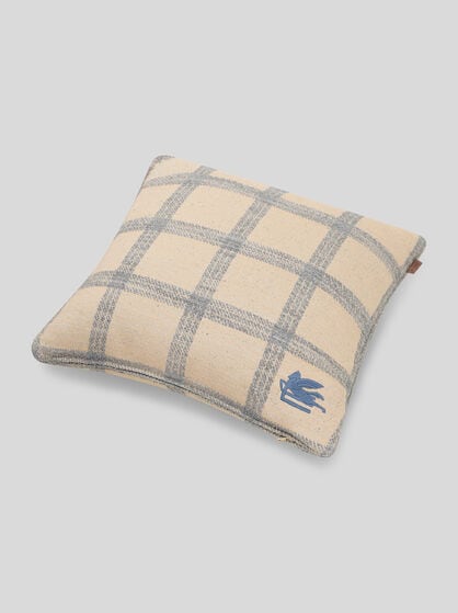 CHECK CUSHION WITH LOGO