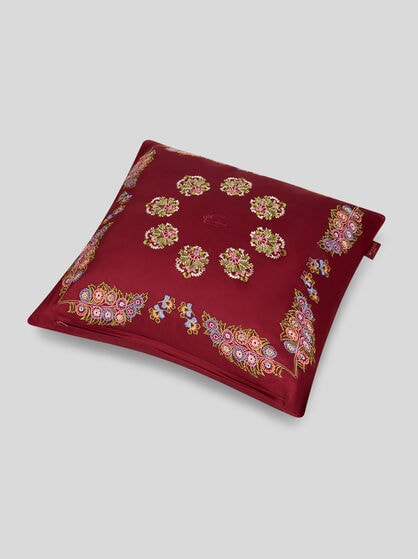 CUSHION WITH FLOWERS AND EMBROIDERED PEGASO
