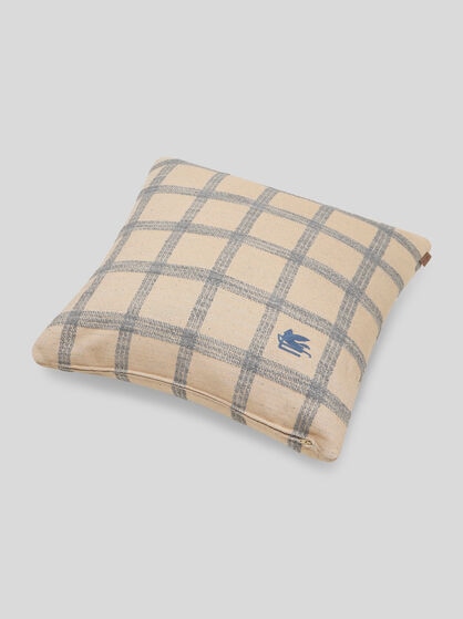 CHECK CUSHION WITH LOGO