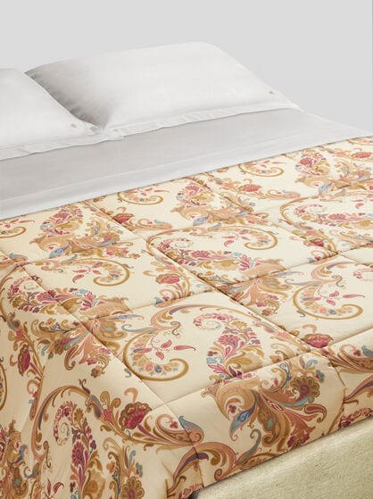 COTTON QUILT WITH FLORAL PRINT