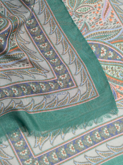 FRINGED SCARF WITH FOLIAGE MOTIF