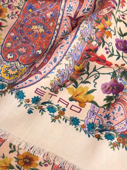 WOOL AND SILK SCARF WITH PRINT