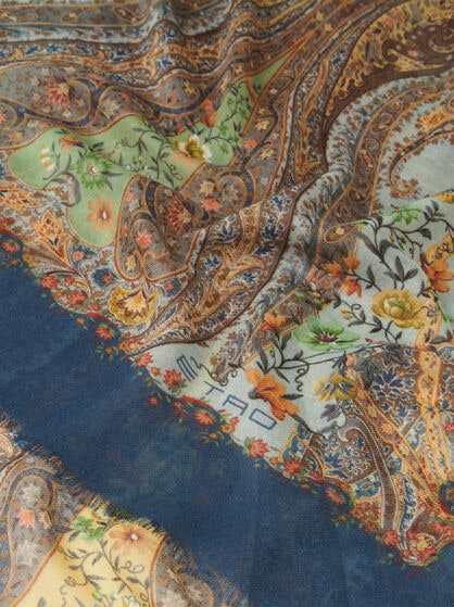 PRINTED CASHMERE SCARF