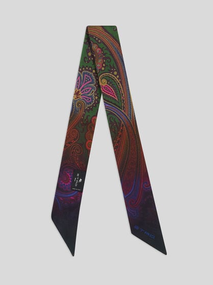 SILK TWILL PAISLEYINA WITH DEGRAD&Eacute; MOTIF