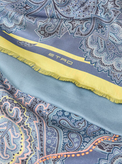 PAISLEY FOLIAGE SILK SCARF