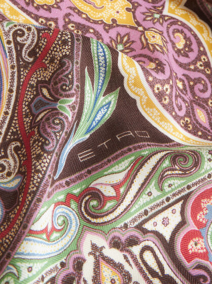 SILK AND CASHMERE SHAWL WITH GEOMETRIC MOTIF