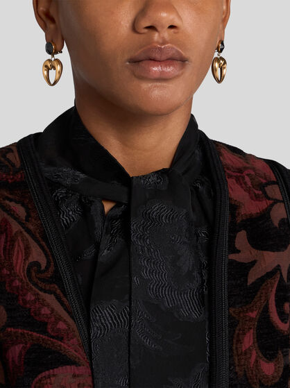 EARRINGS WITH PAISLEY HEART AND RHINESTONES