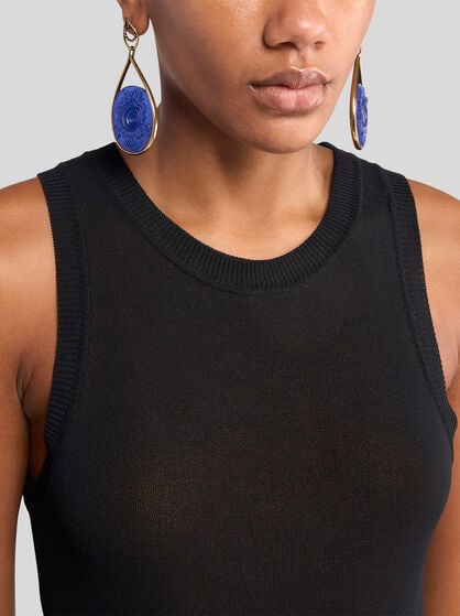 EARRINGS WITH CAMEO SHELL