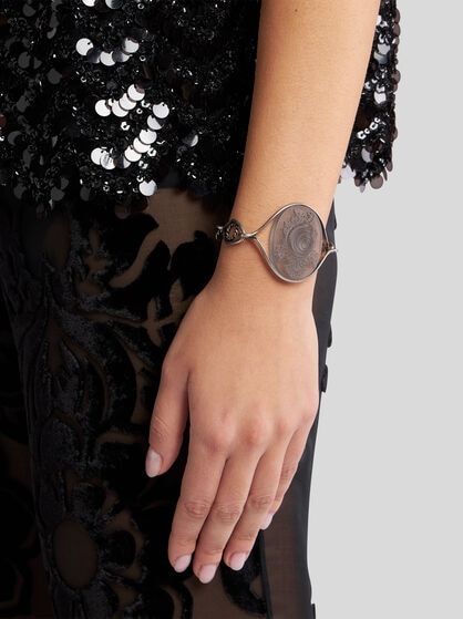 BRACELET WITH CAMEO SHELL