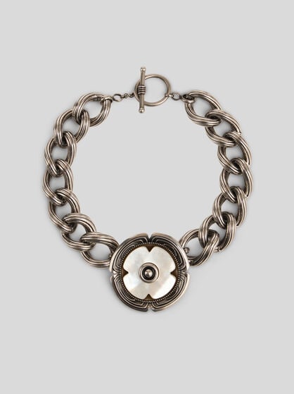 SILVER-FINISH NECKLACE WITH MOTHER-OF-PEARL FLOWER