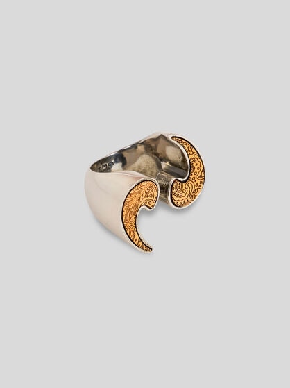 DOUBLE-FINISH PAISLEY RING