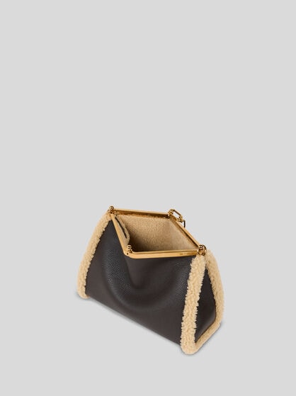 BORSA VELA MEDIA IN PELLE CON DETTAGLI IN SHEARLING