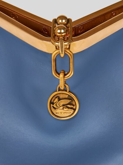 MEDIUM VELA BAG WITH THREAD WORK