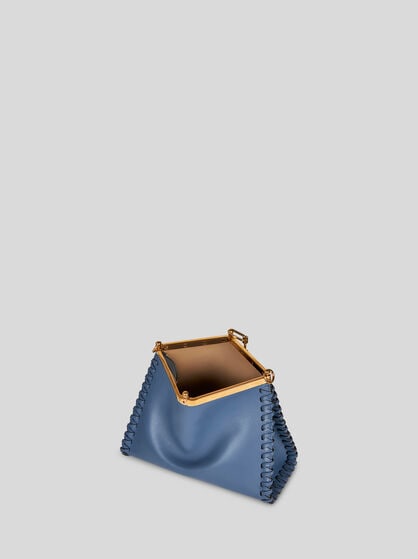 MEDIUM VELA BAG WITH THREAD WORK