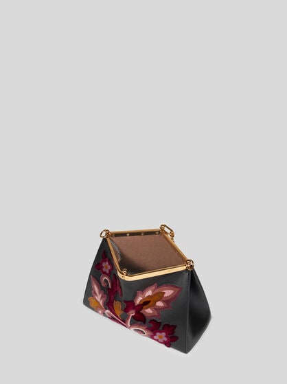 MEDIUM EMBROIDERED VELA BAG