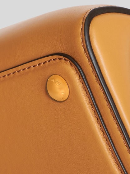TASCHE VELA GROSS AUS LEDER