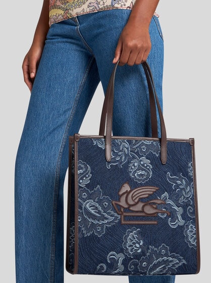 MEDIUM DENIM LOVE TROTTER BAG