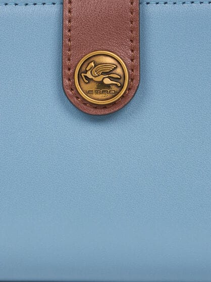 LEATHER WALLET WITH STRAP