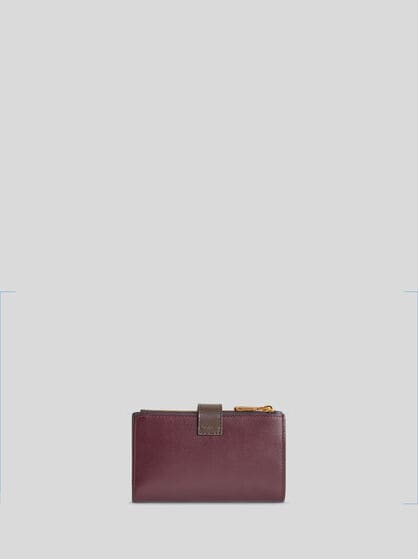 LEATHER WALLET WITH STRAP