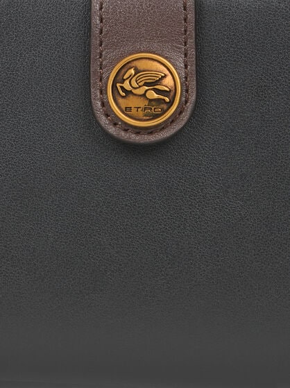 LEATHER WALLET WITH PEGASO BUTTON