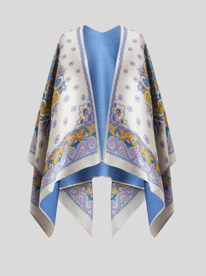 CAPE WITH DAISIES
